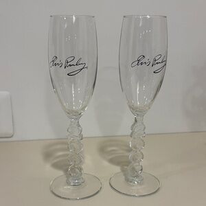 Elvis Presley Signature Champagne Flutes 2000 set of 2 , never used 9 inch high